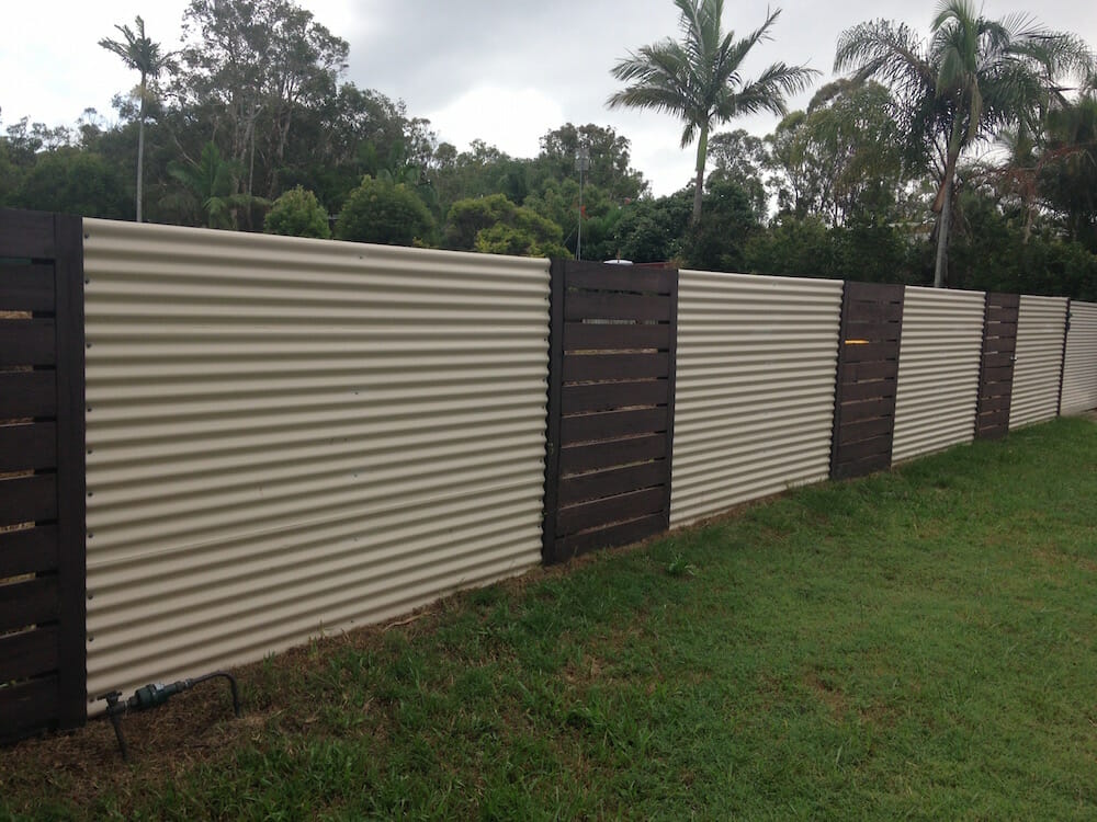 corrugated metal fence 01